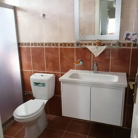Outstanding Duplex With Private Pool Winter Garden Terrace And Bbq In ヴィラ *